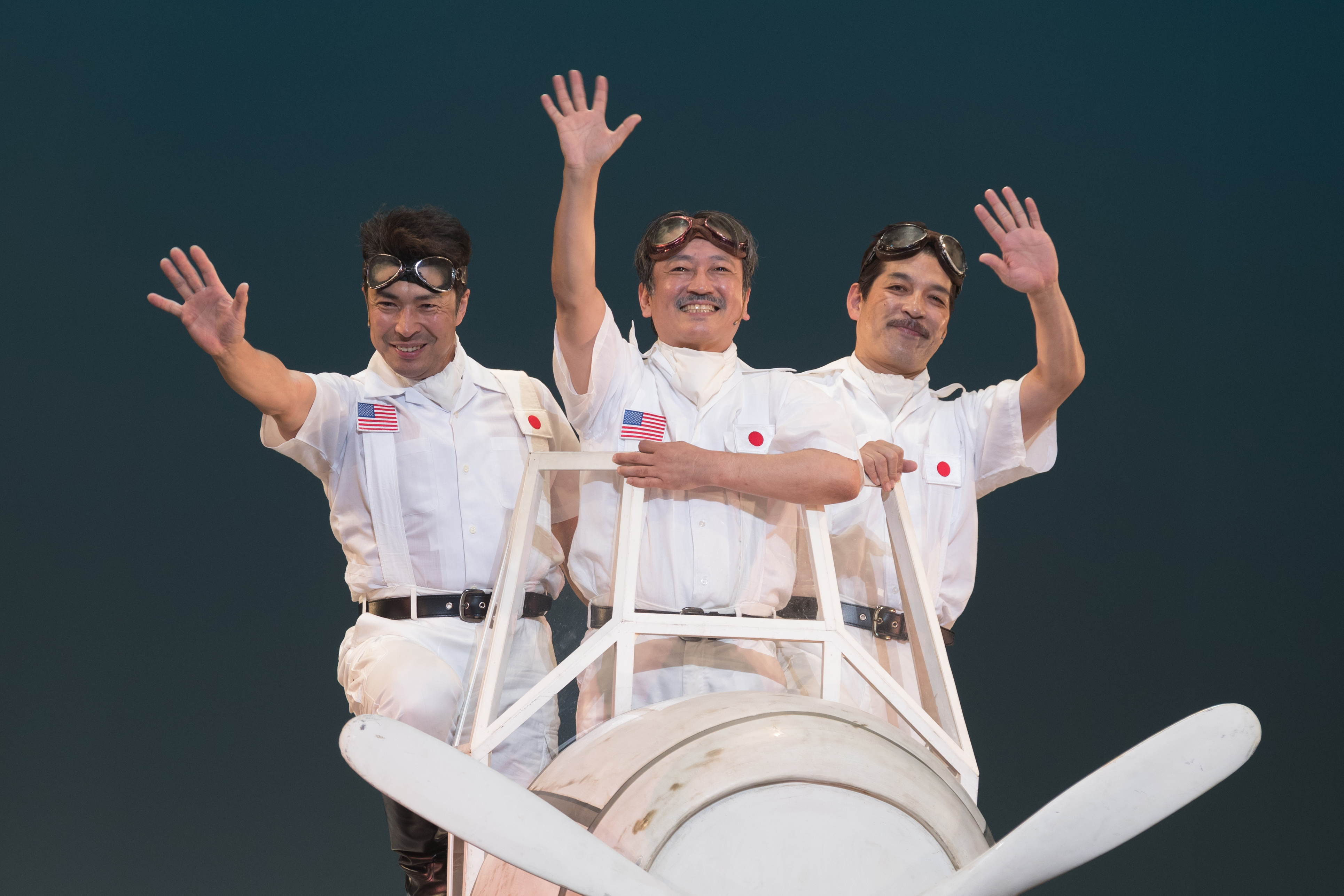ミュージカル「青空の休暇」_舞台写真