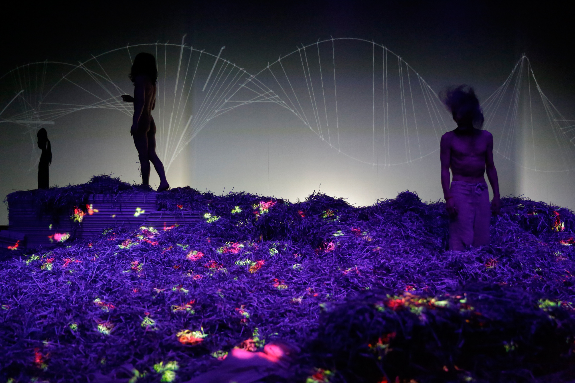 Node/砂漠の老人_舞台写真