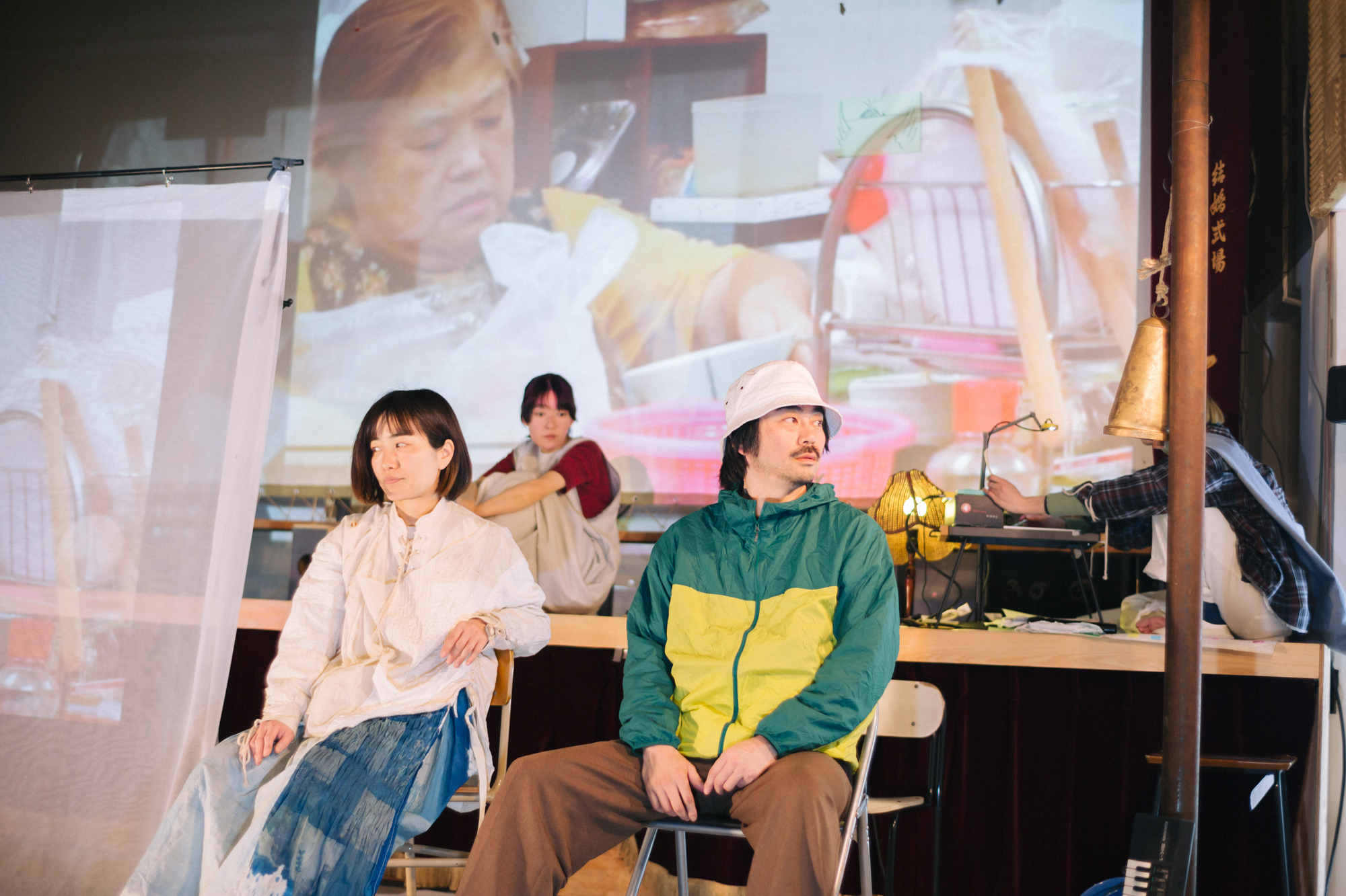 トーキョー・グッドモーニング_舞台写真