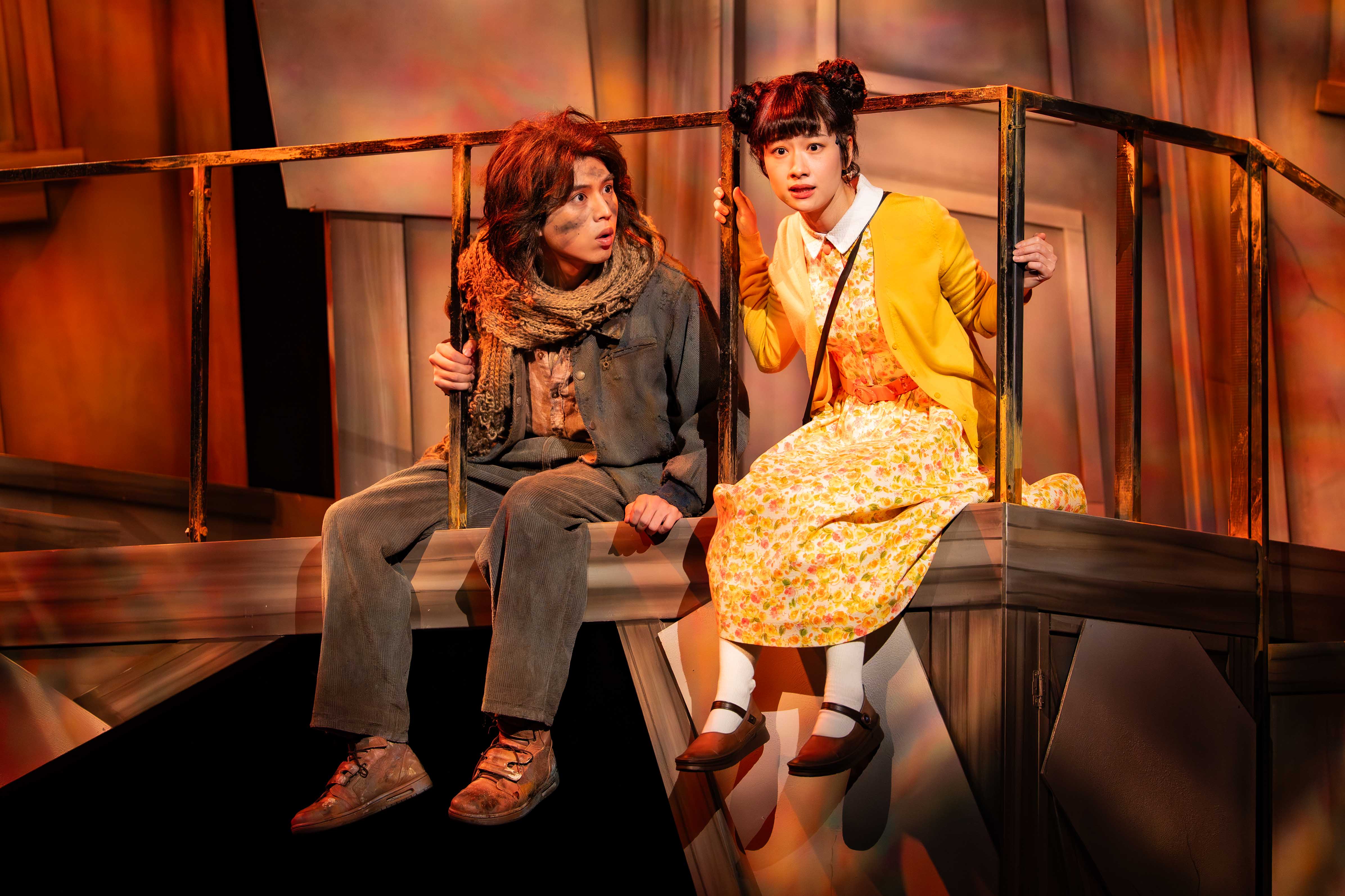 ケムリ研究室no.4「ベイジルタウンの女神」_舞台写真