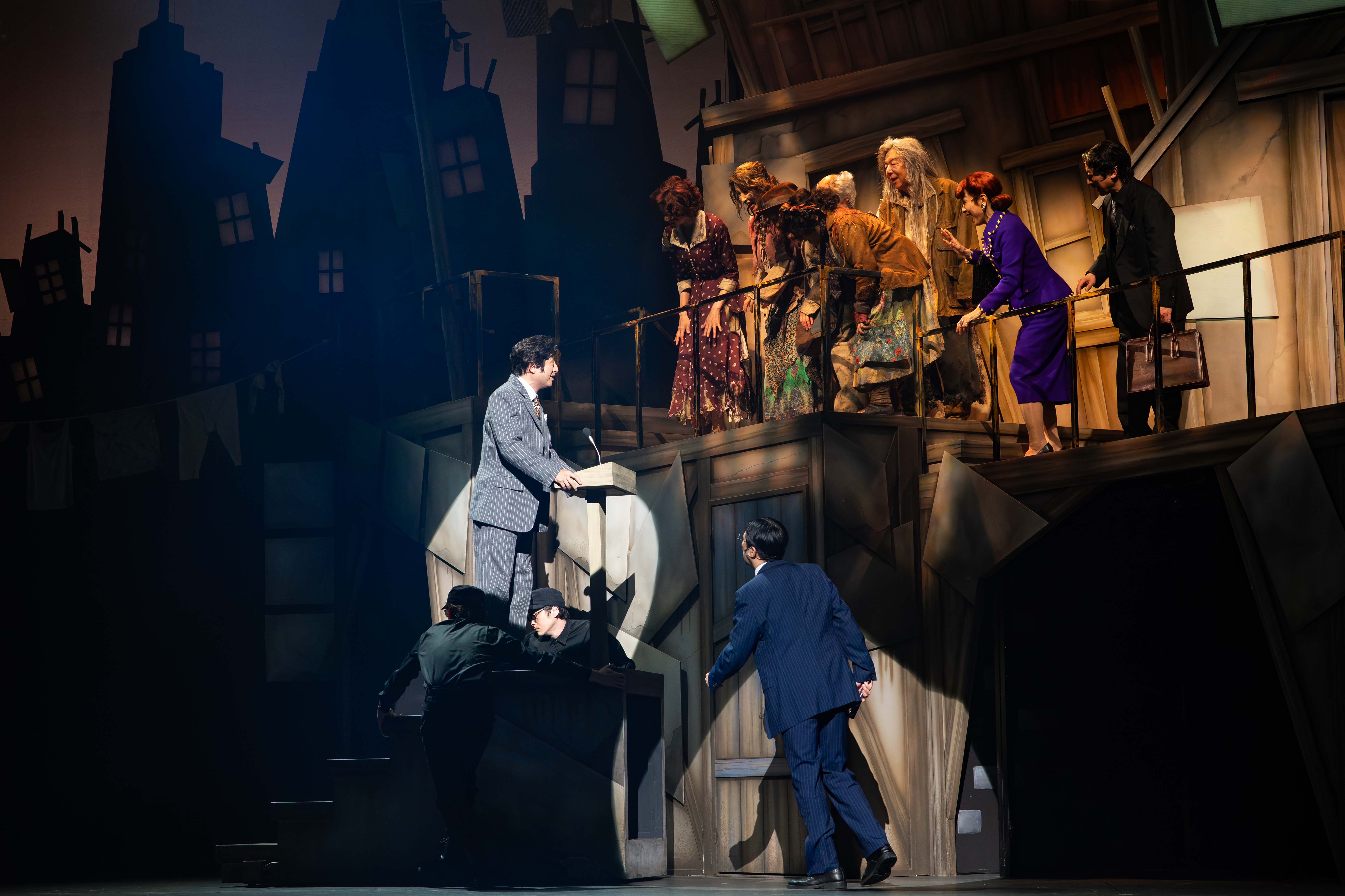 ケムリ研究室no.4「ベイジルタウンの女神」_舞台写真