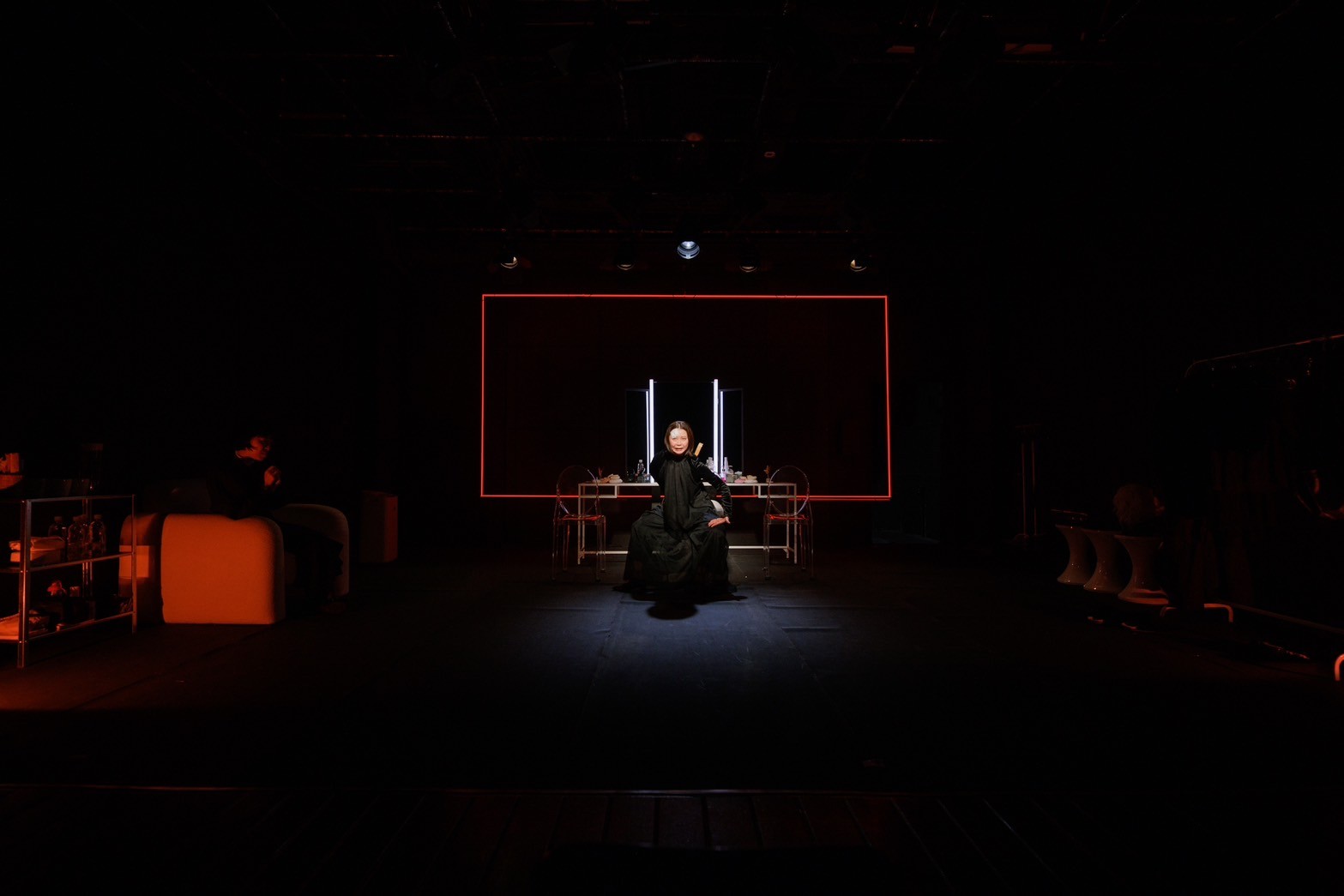 楽屋〜流れ去るものはやがてなつかしき〜_舞台写真