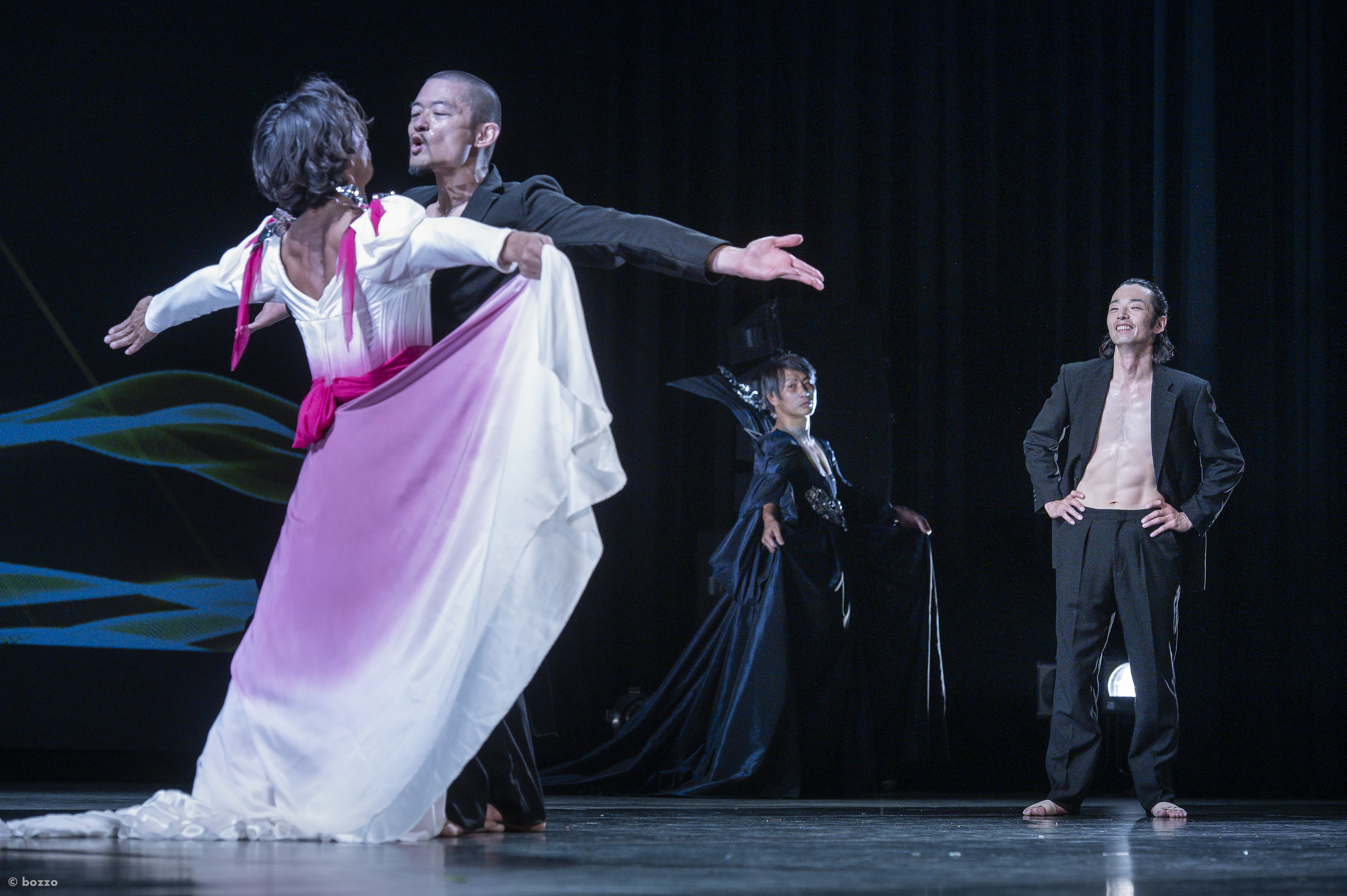 ポスト舞踏派『魔笛』_舞台写真