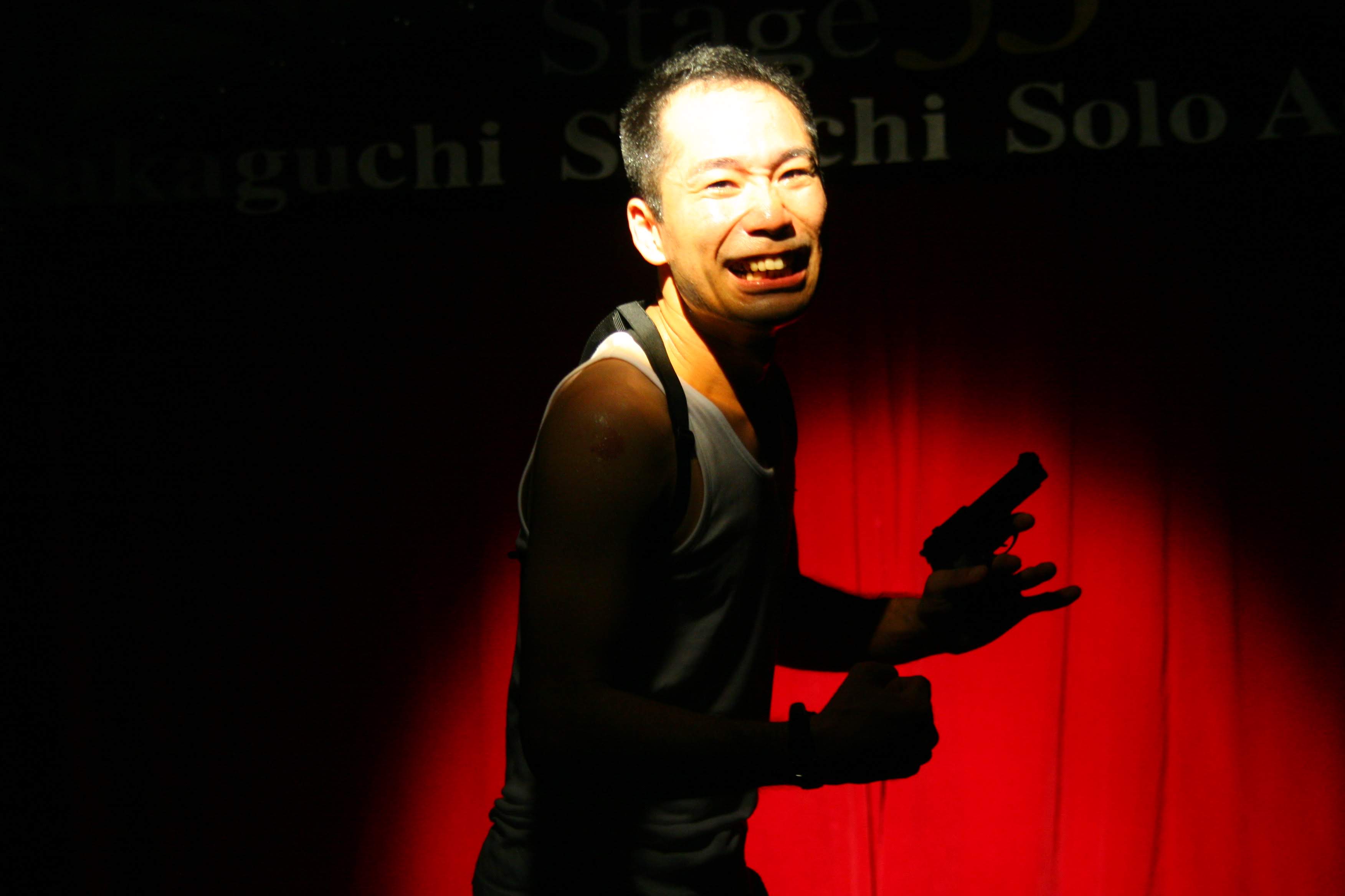 ダイハーダー・ダイハーデスト_舞台写真