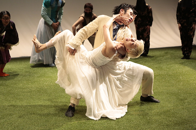 近代童話劇シリーズvol.1『箱入り娘』_舞台写真