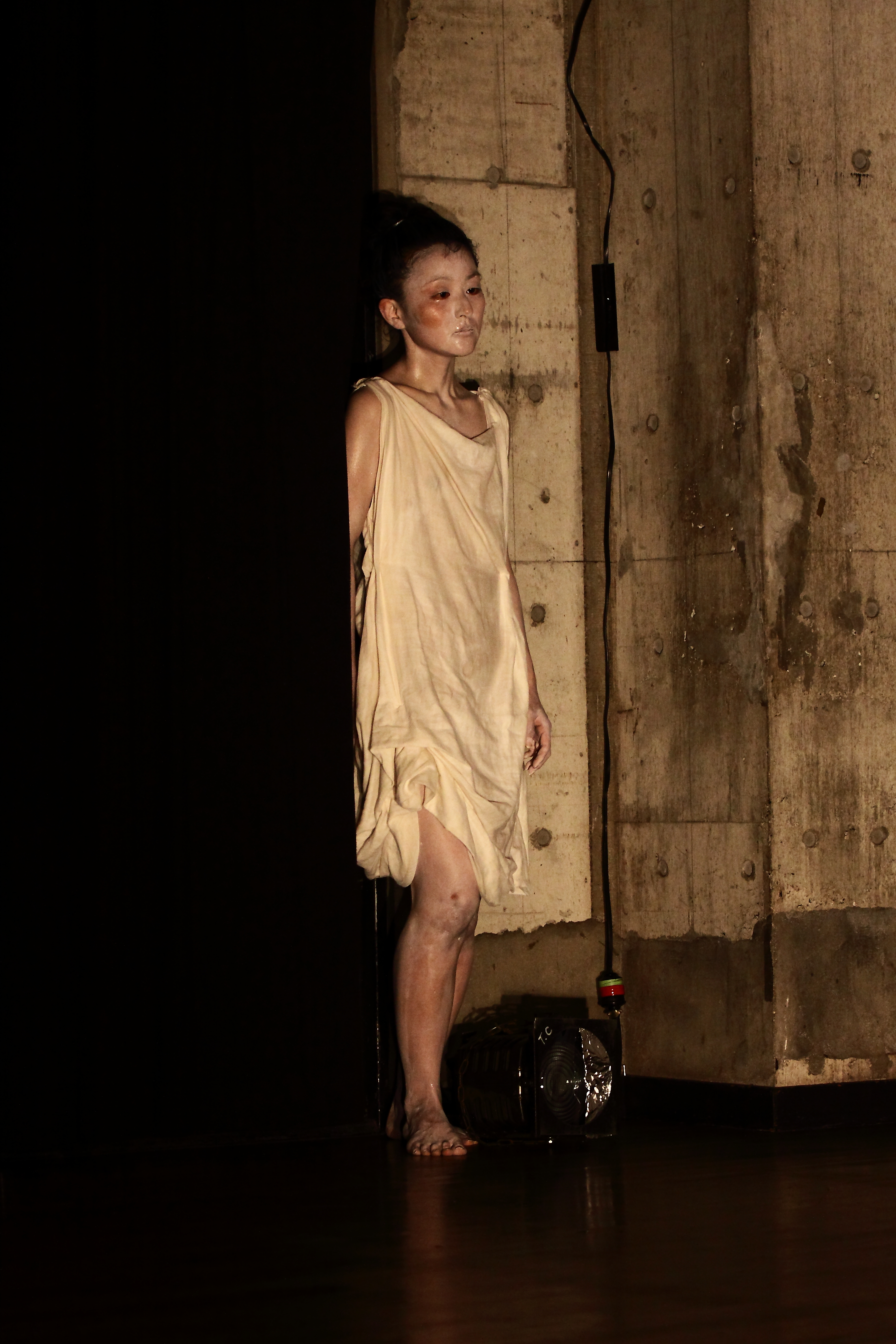 明るさの淵_舞台写真