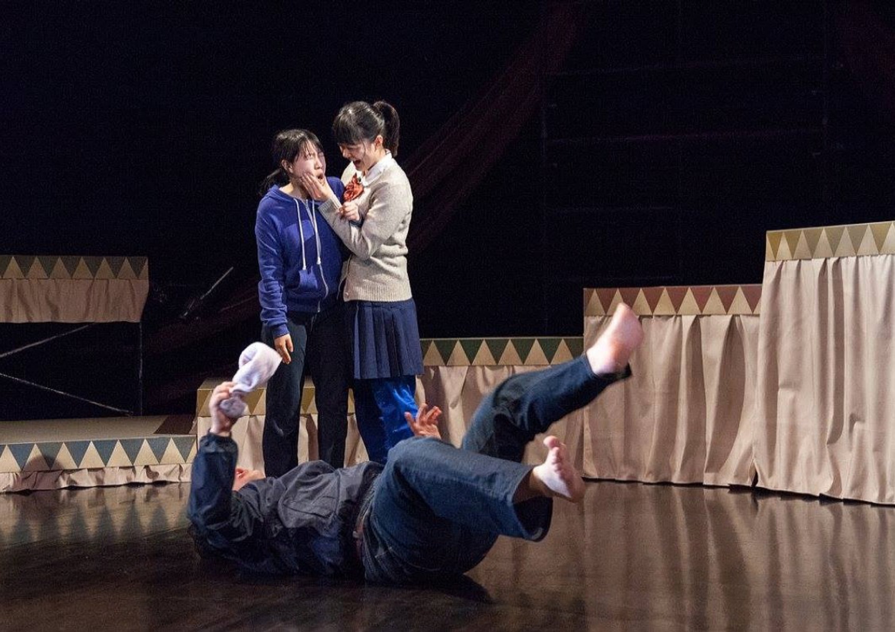 ハイアガール_舞台写真