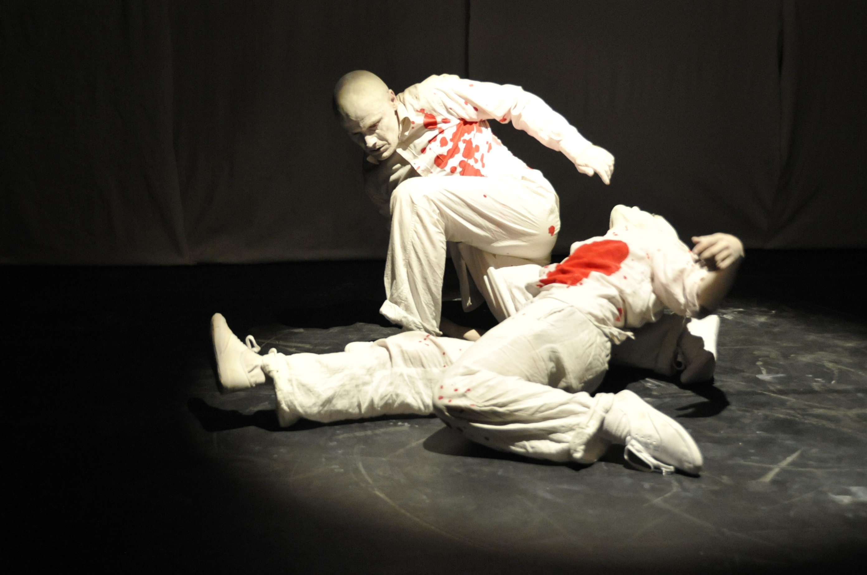 泡の中の眠り_舞台写真