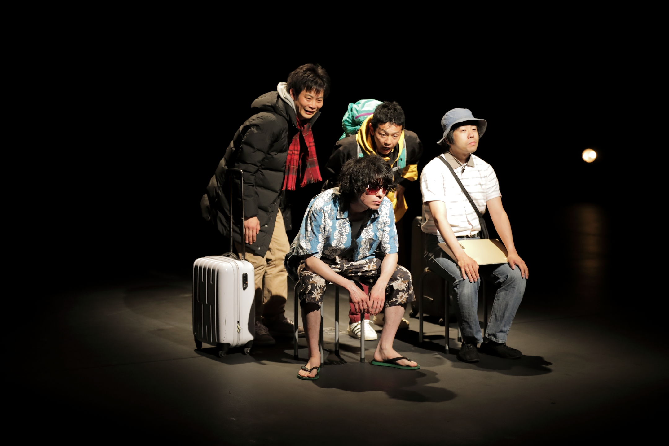 ここはカナダじゃない_舞台写真