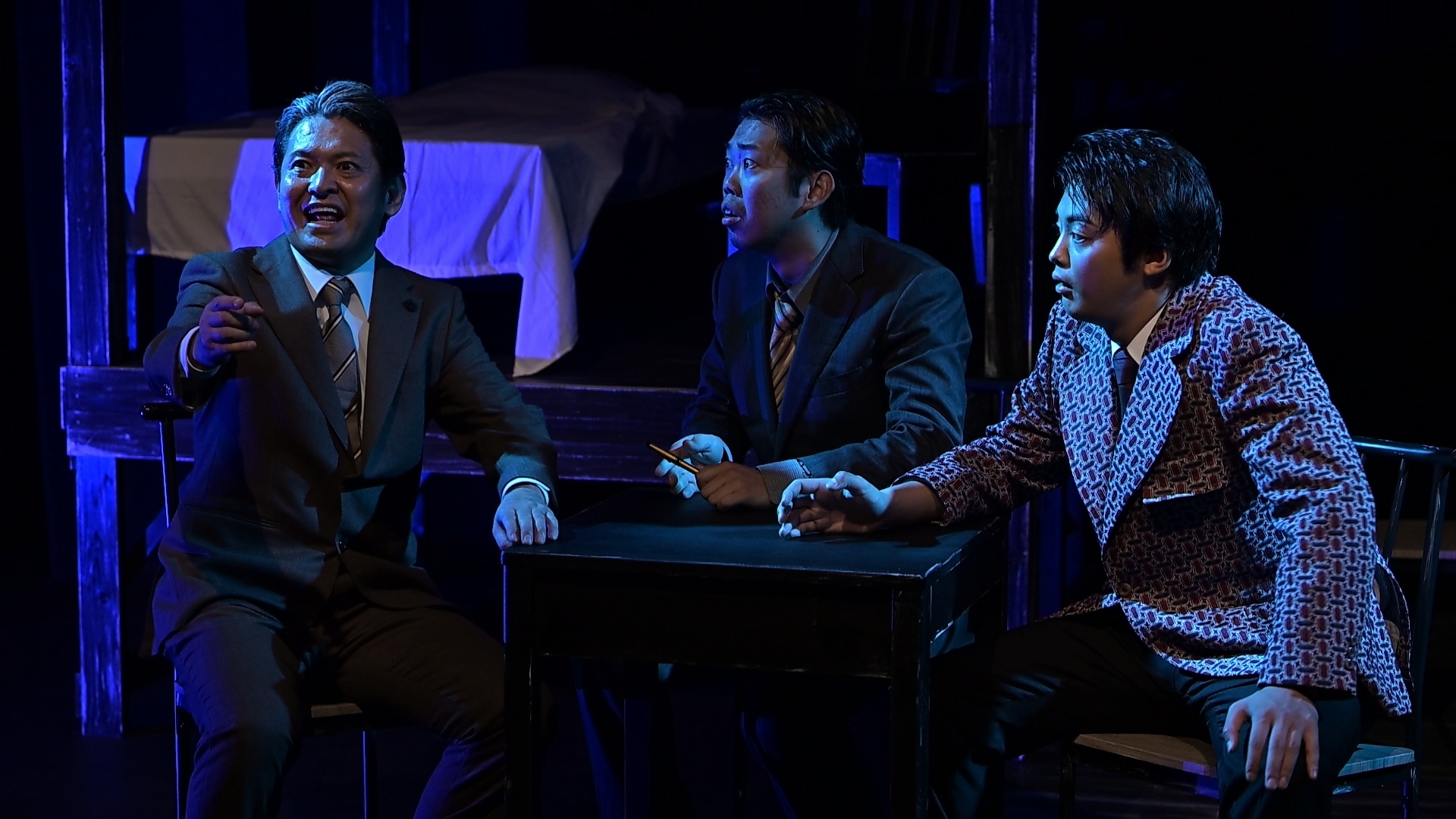 物語る演劇 セールスマンの死_舞台写真