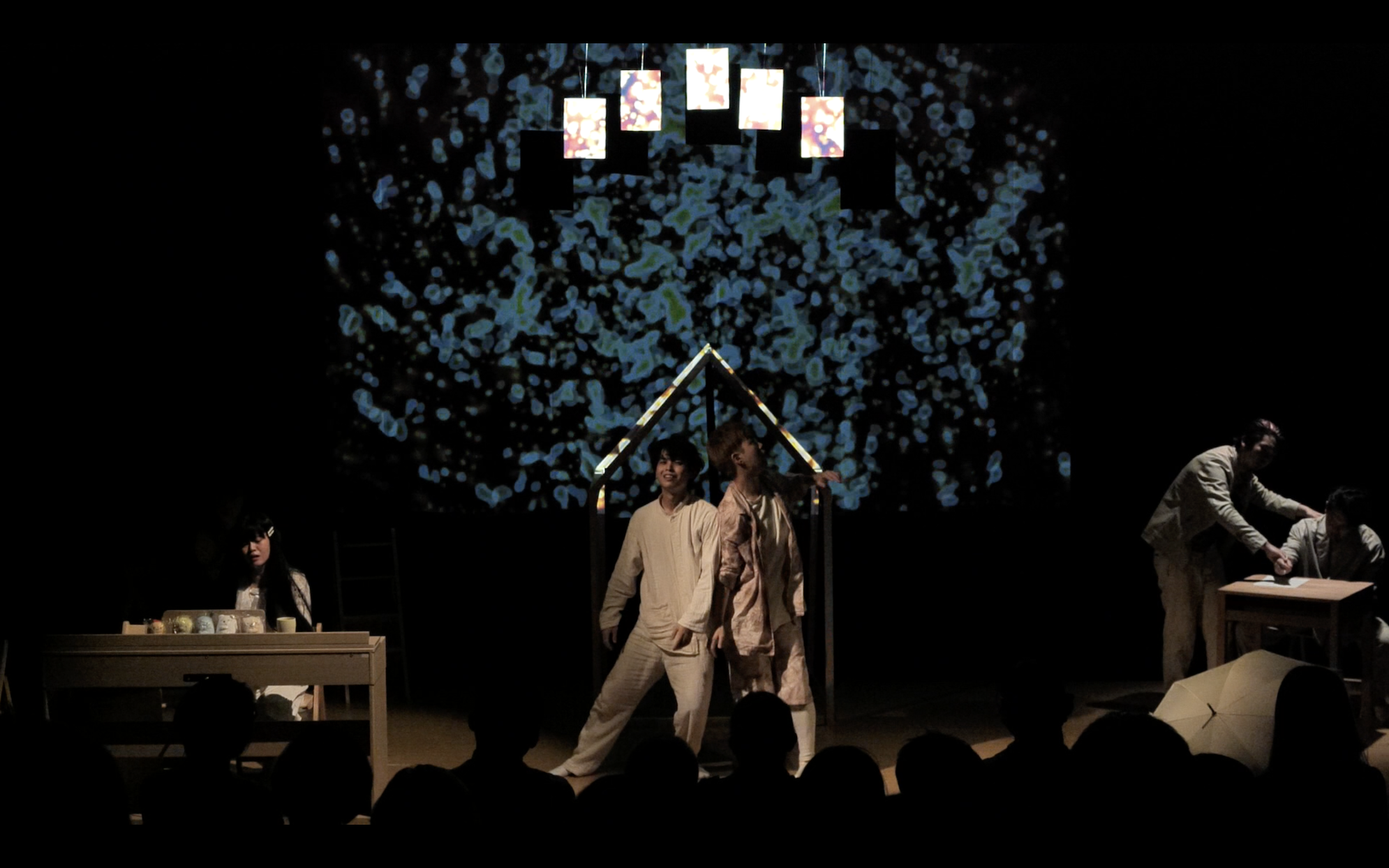 溶け合う世界_舞台写真