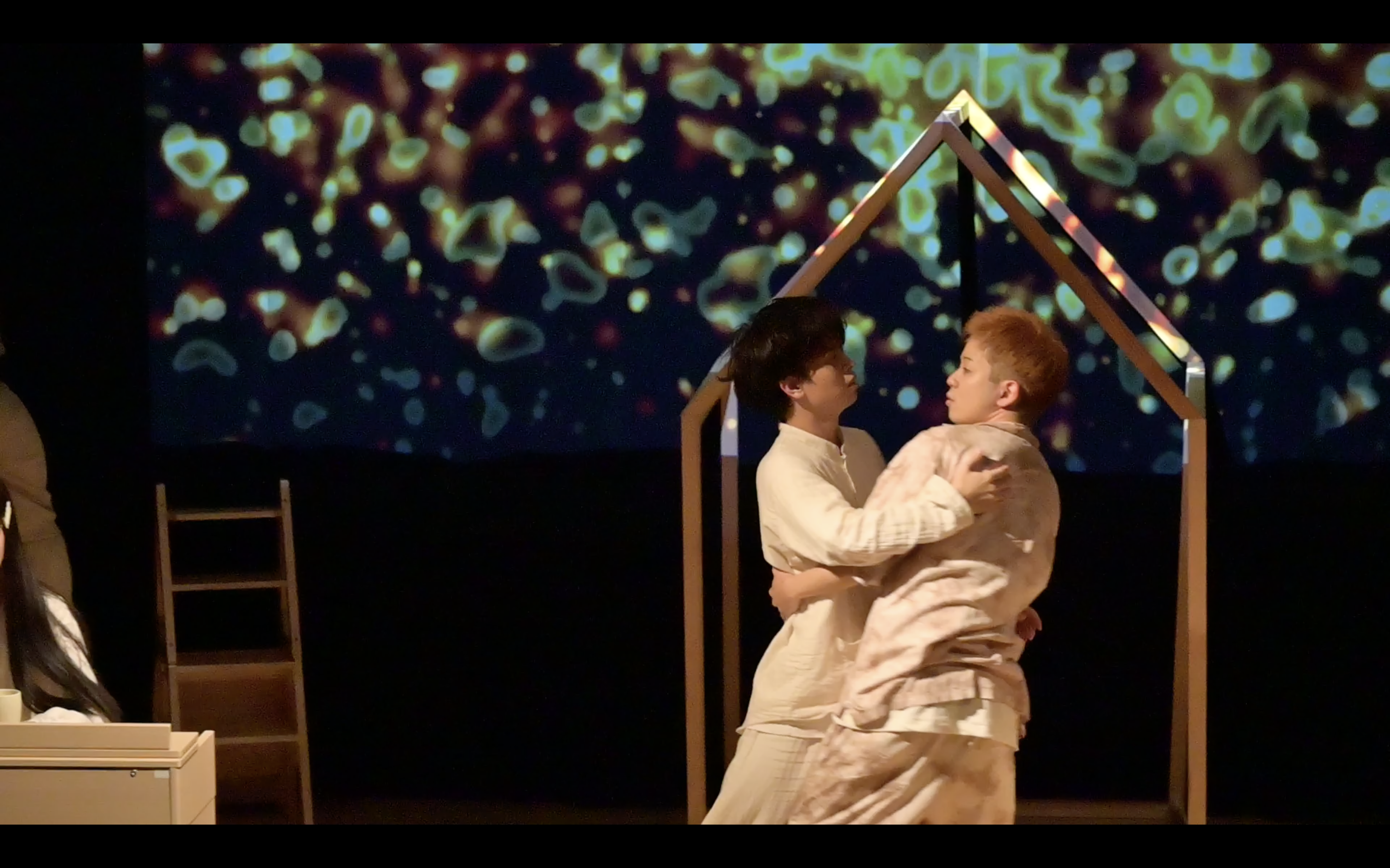 溶け合う世界_舞台写真