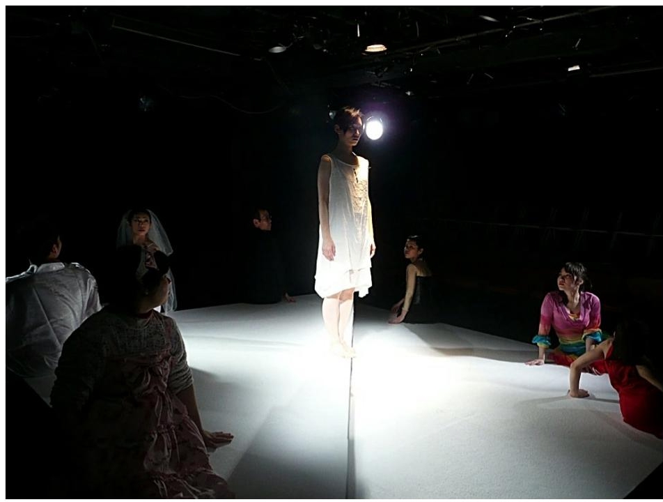 さらば、わがまち_舞台写真