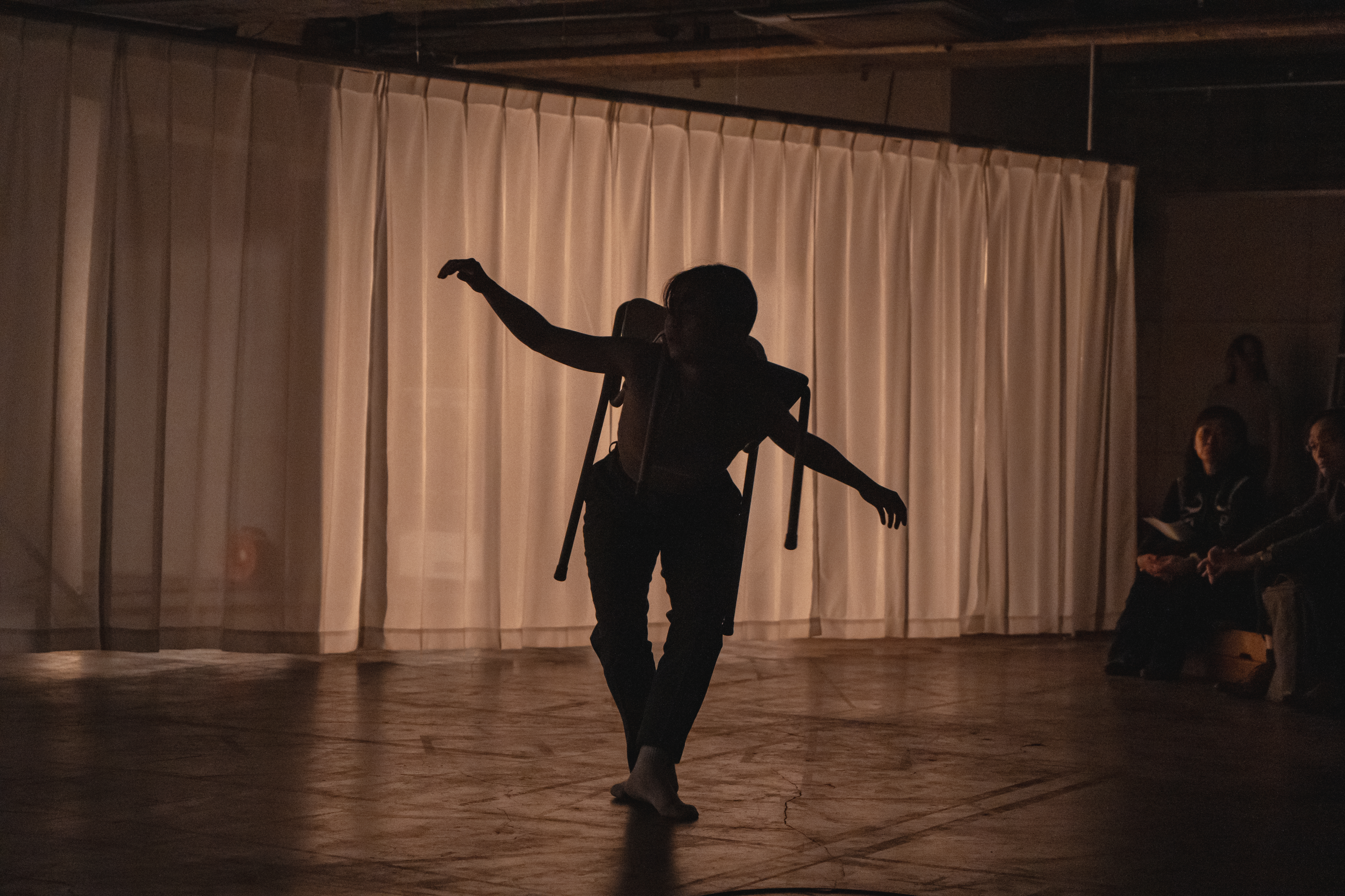 DEAR NEIGHBOR (COMMA)_舞台写真