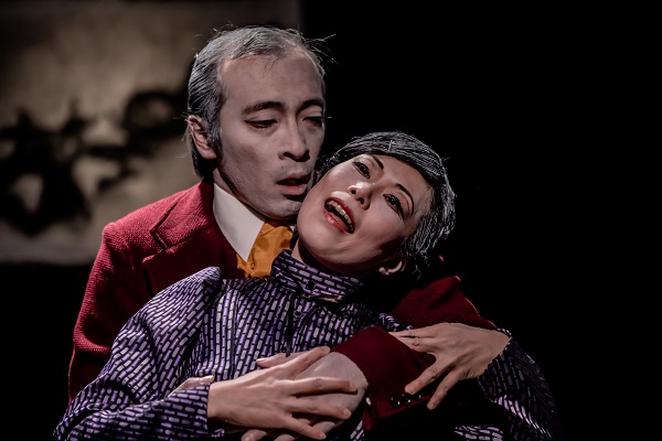 過妄女［かもめ］_舞台写真