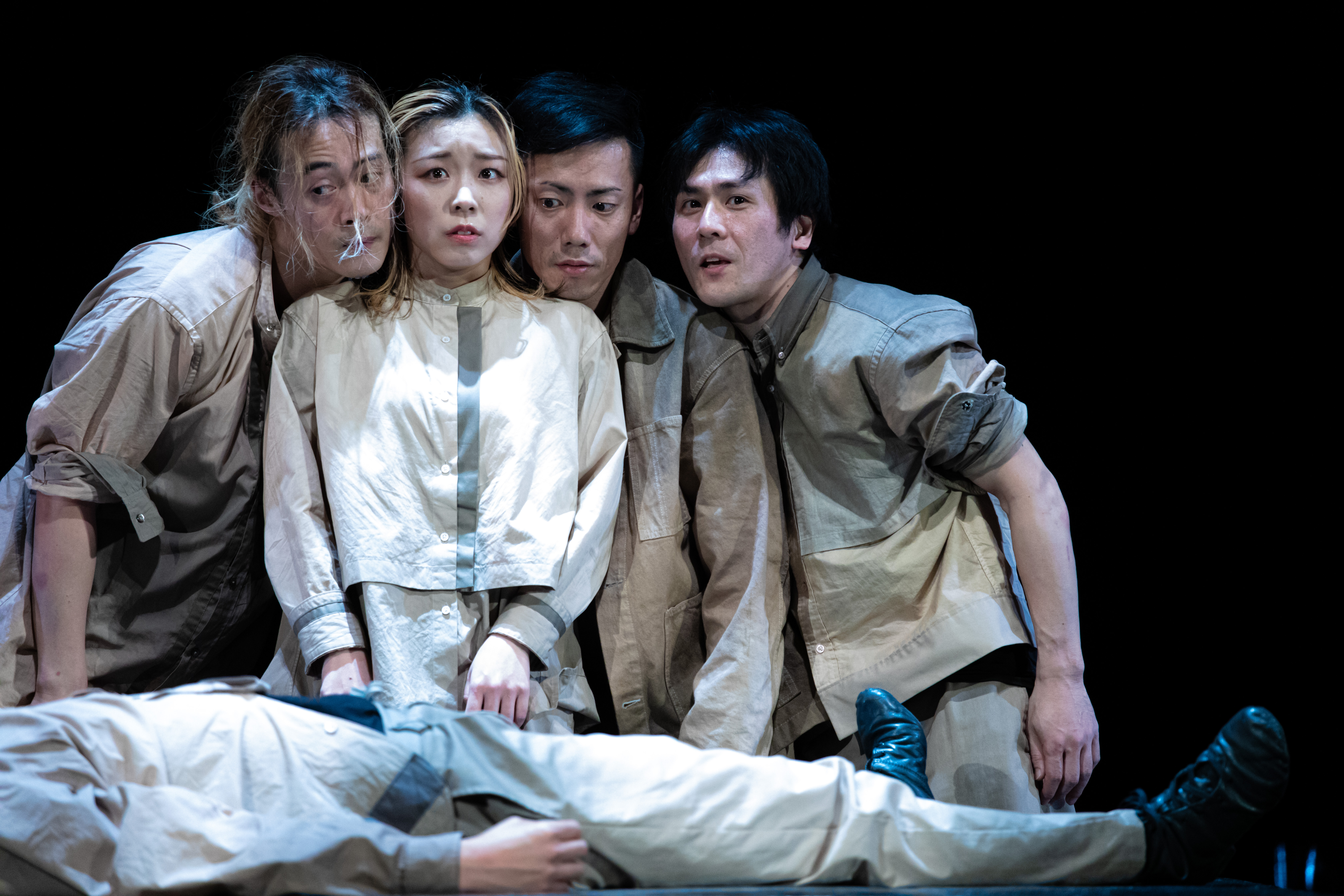 透き間_舞台写真