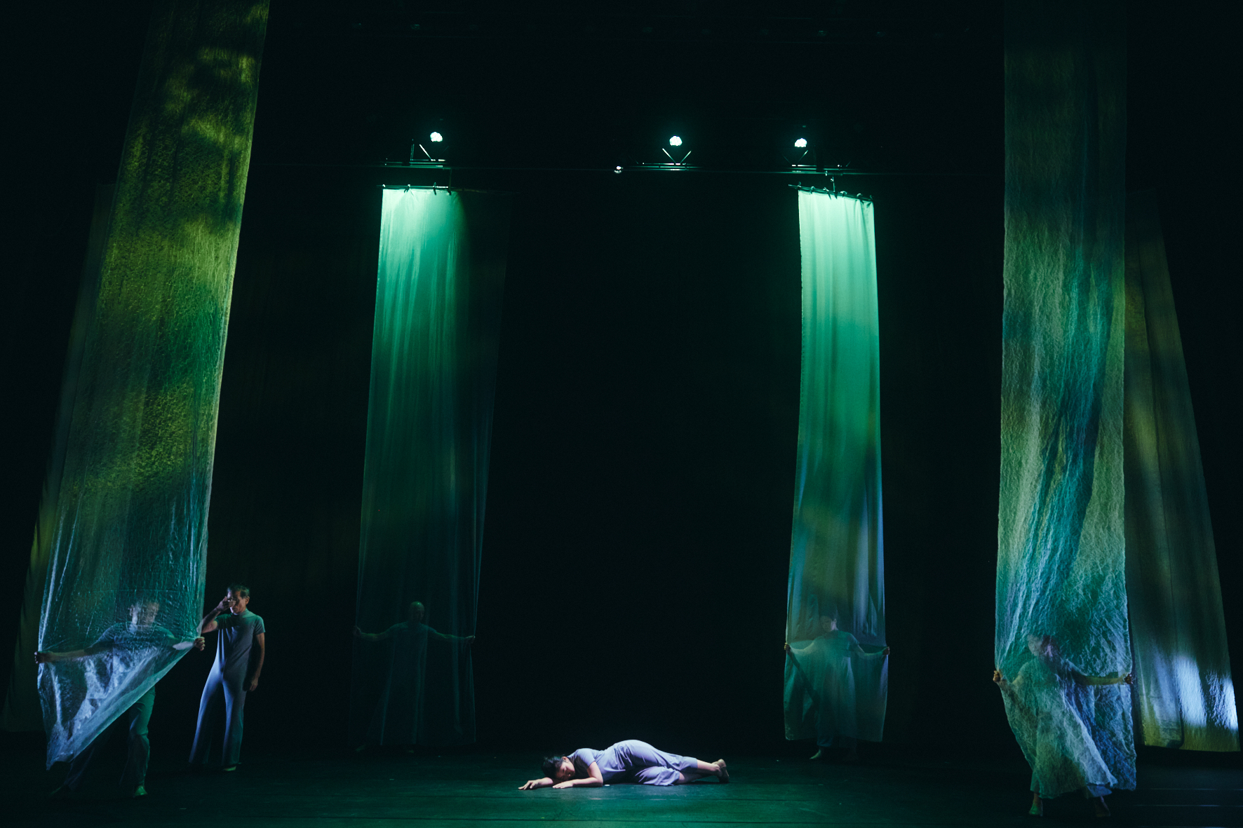 100年の眠り_舞台写真