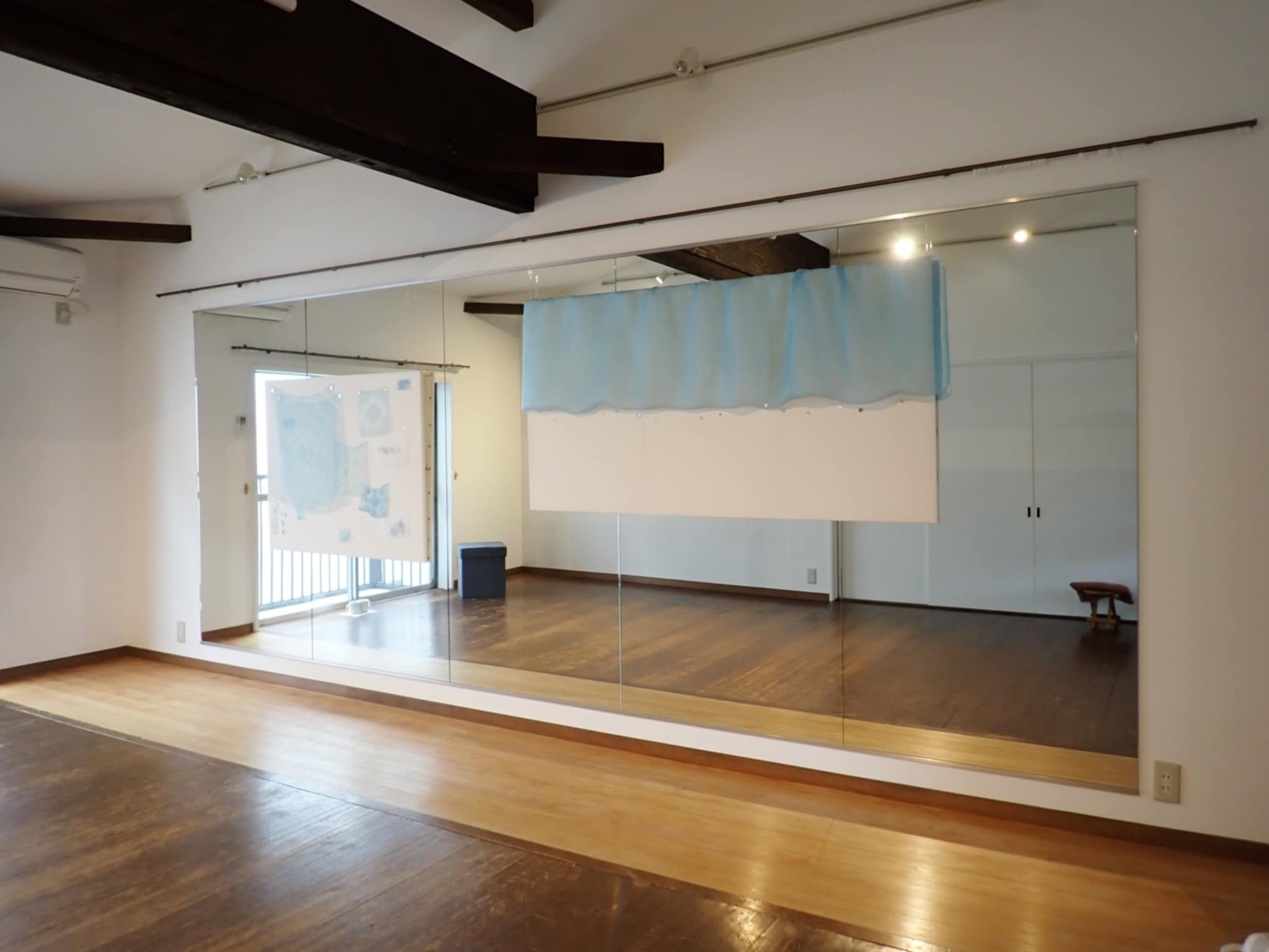 川瀬亜衣 ソロダンス『透明な綾』（2025年2月）_舞台写真