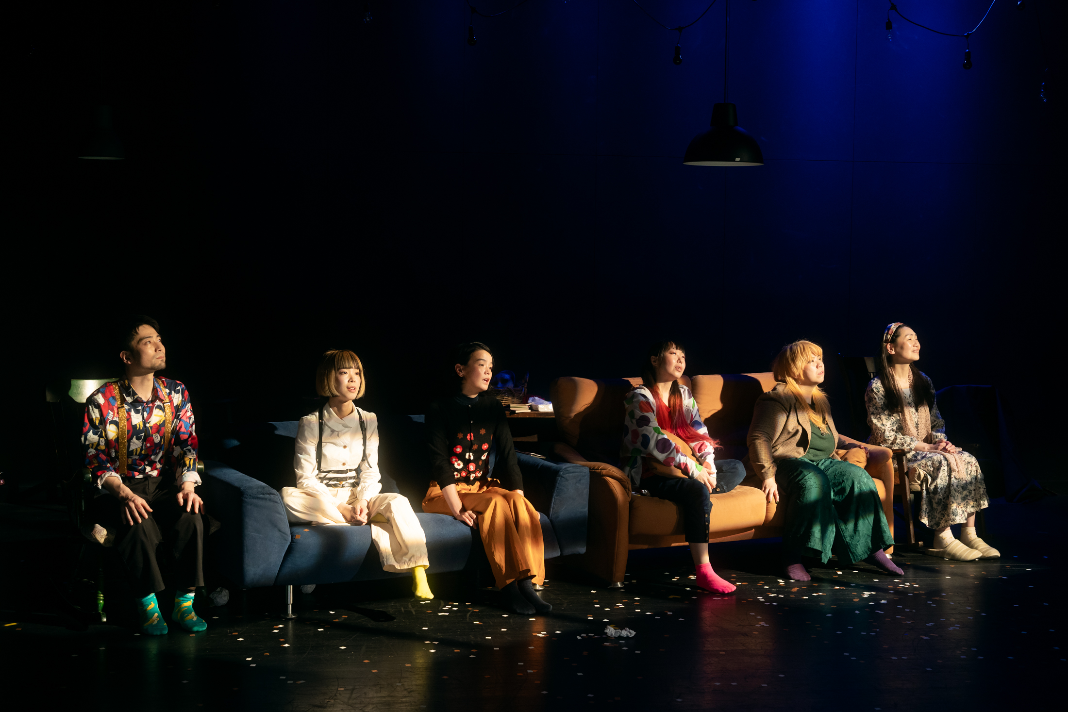 『パンとバラで退屈を飾って、わたしが明日も生きることを耐える。』再々演ツアー2025_舞台写真