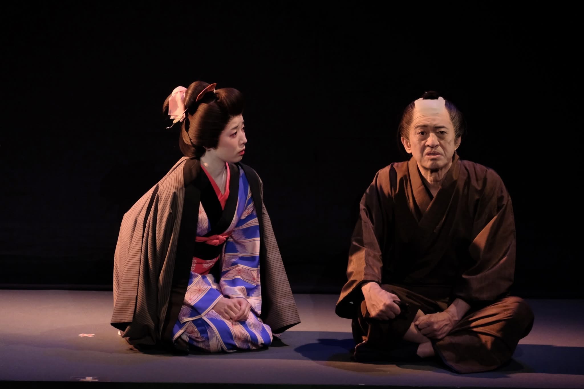 五瓣の椿_舞台写真