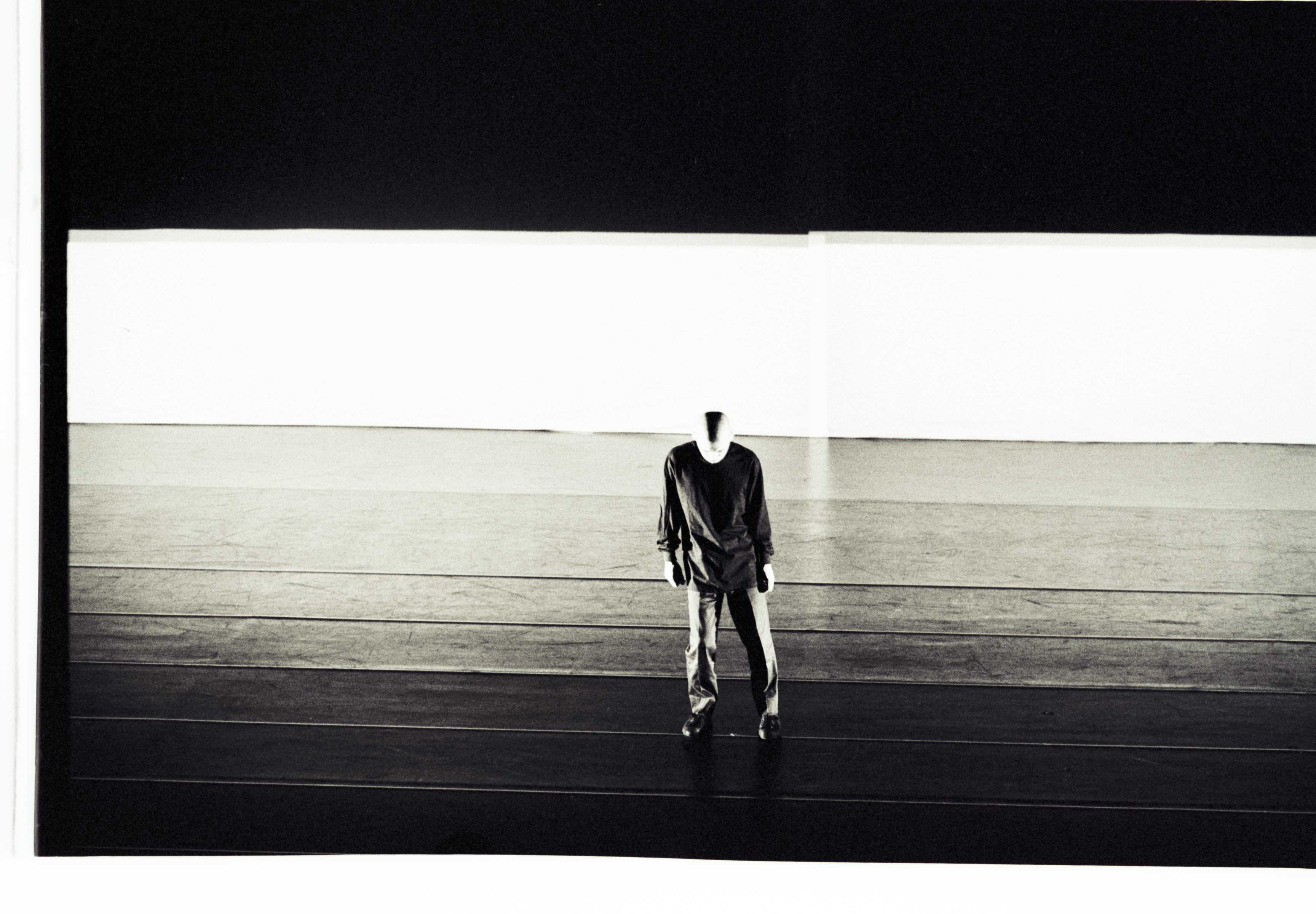 while going to a condition (2002 ver)_舞台写真