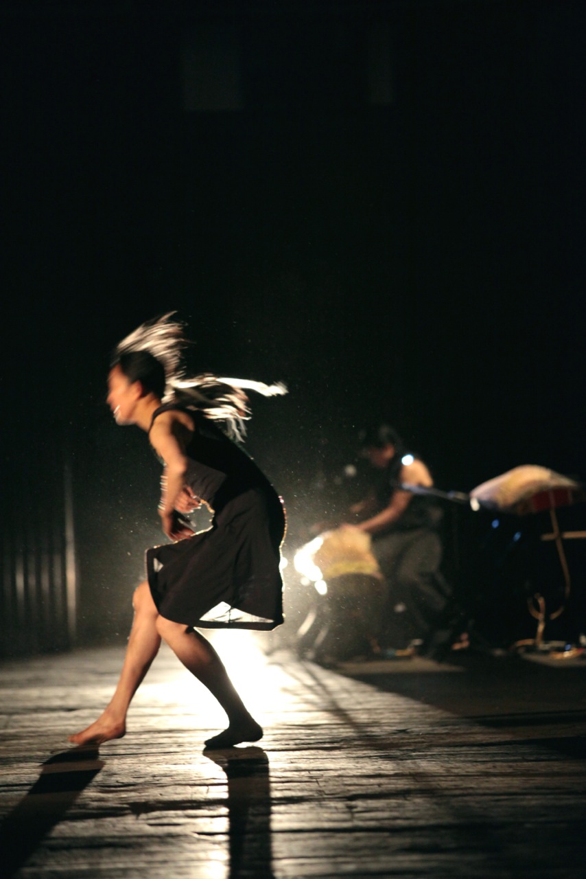 静（SHIZUKA)_舞台写真