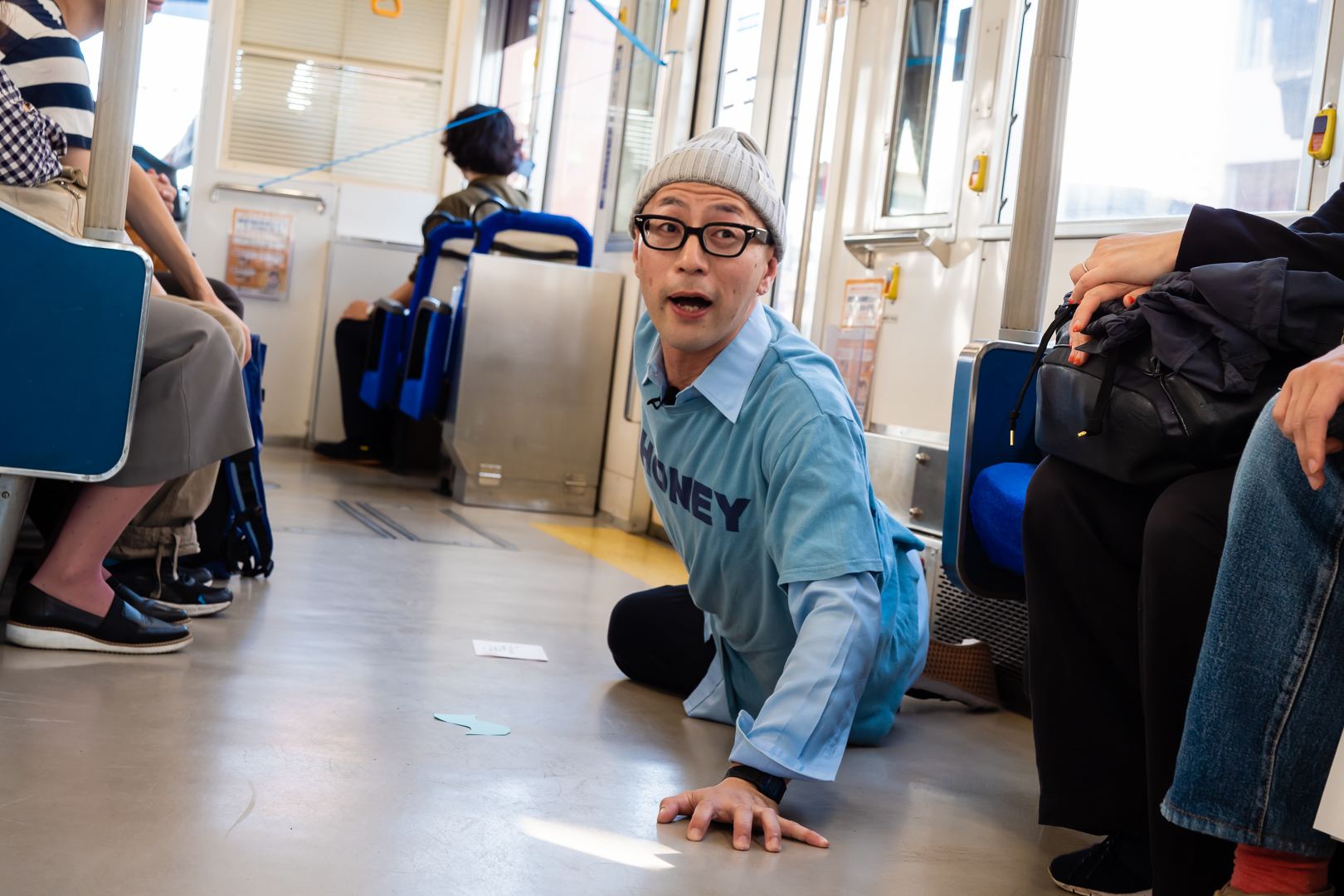 フェスティバル/トーキョー18 ラジオ太平洋_舞台写真