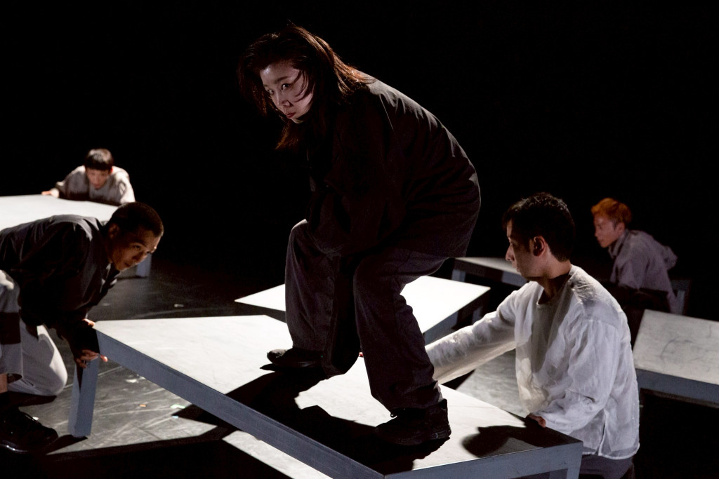 悪童日記_舞台写真