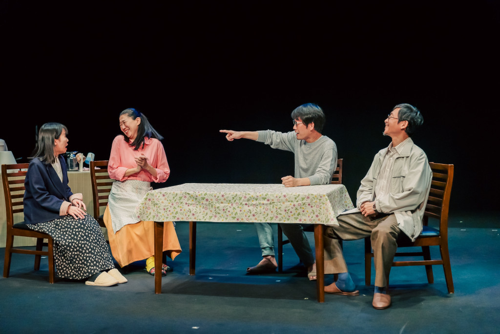 内田家の人々_舞台写真