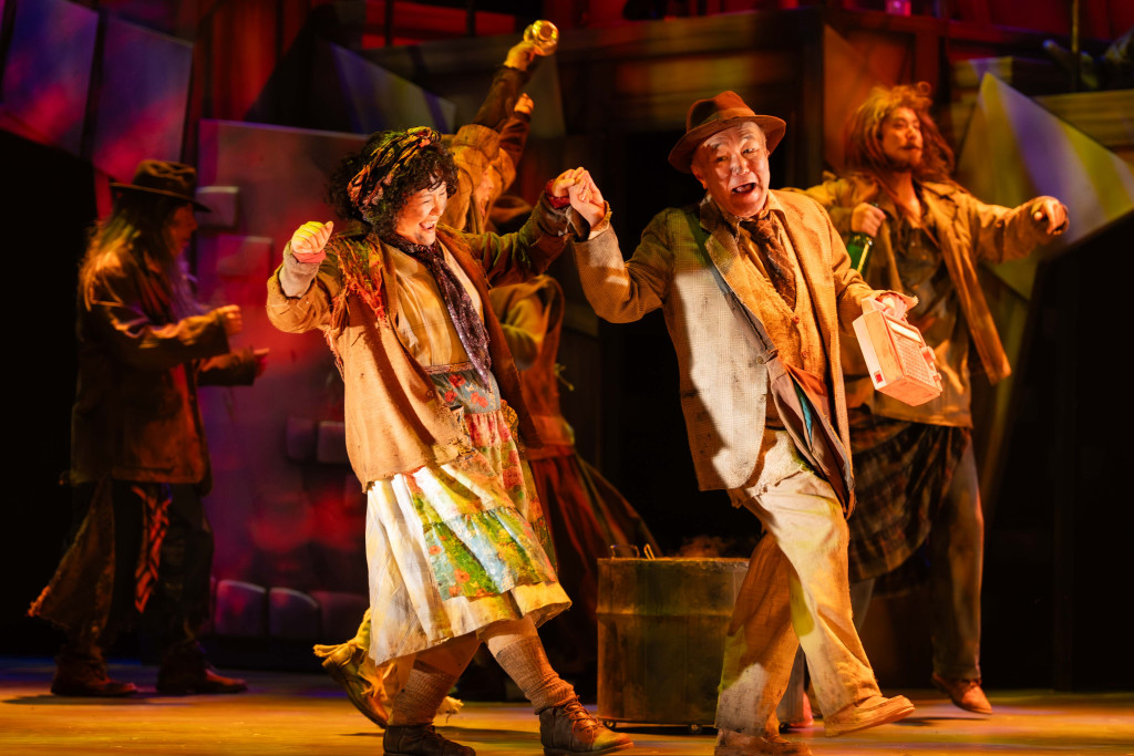 ケムリ研究室no.4「ベイジルタウンの女神」_舞台写真