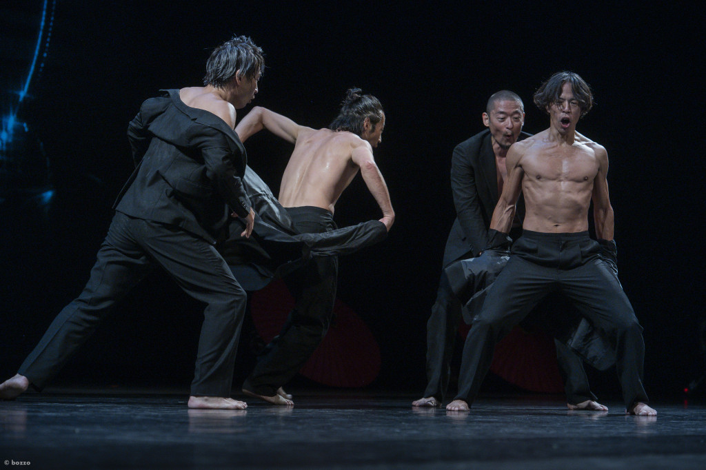 ポスト舞踏派『魔笛』_舞台写真