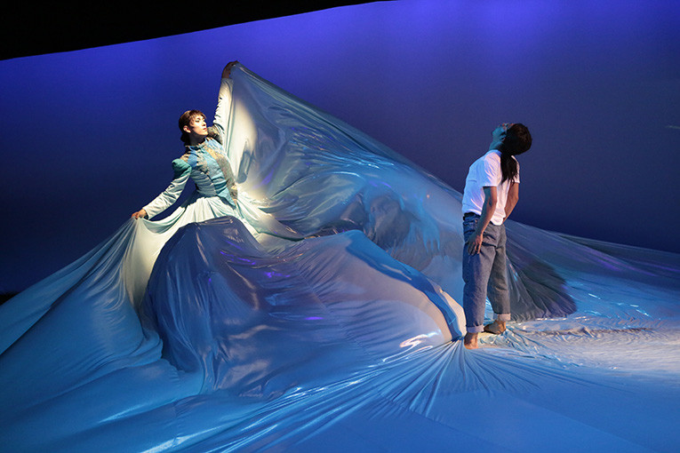 近代童話劇シリーズvol.1『箱入り娘』_舞台写真