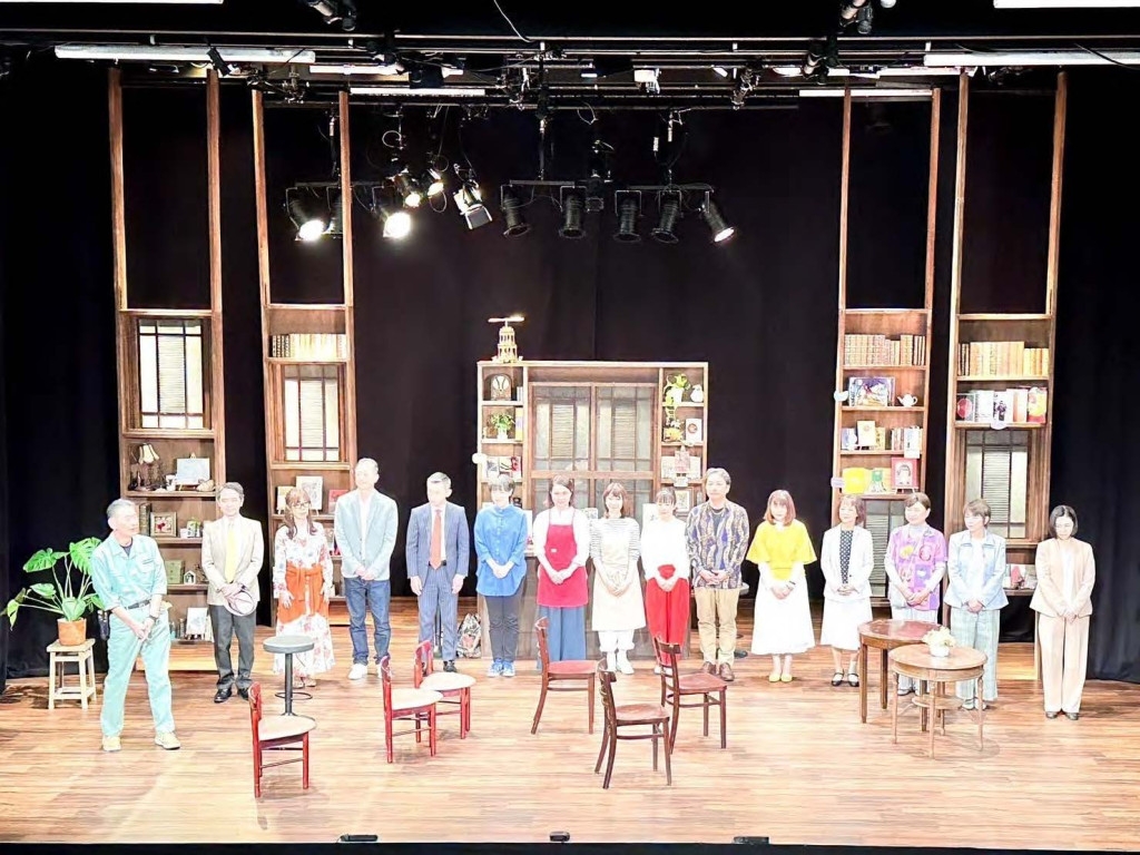 劇団 ユニットWOW!!第８回本公演「24の青い鳥」_舞台写真