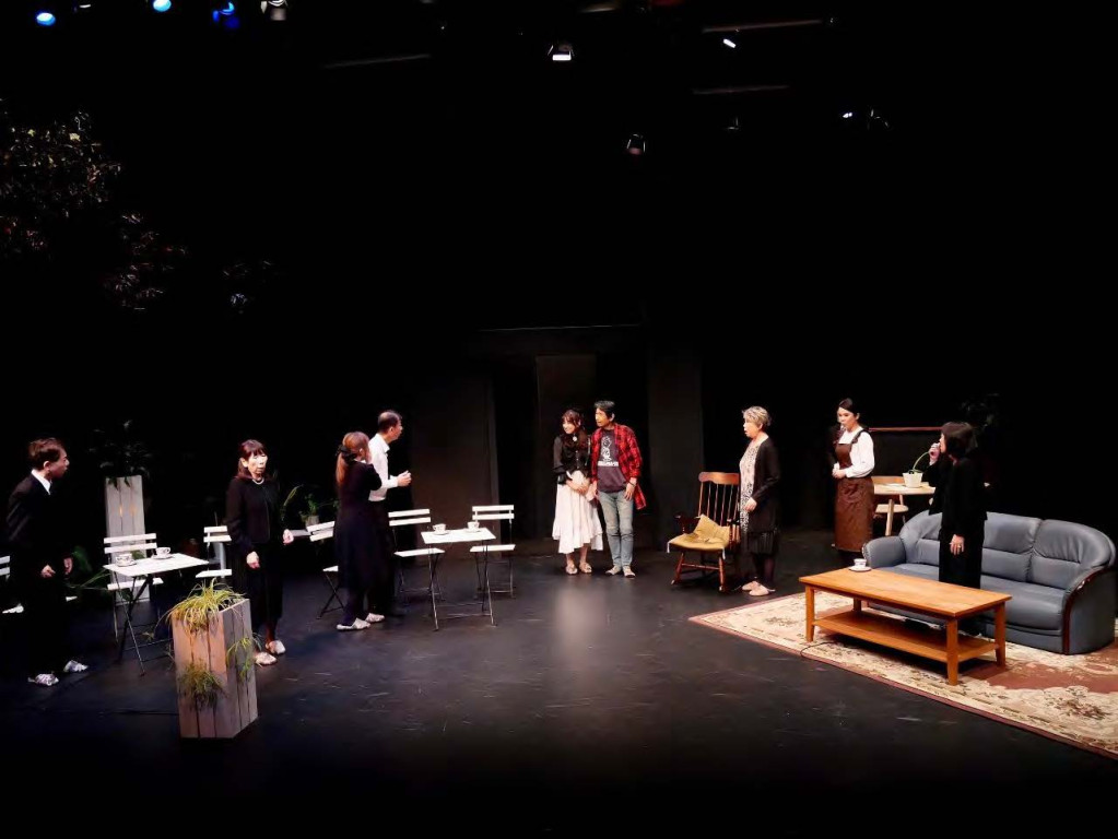 劇団ユニットWOW!!第9回本公演「任意後見人狂騒曲　ガーディアン・ラプソディ」_舞台写真