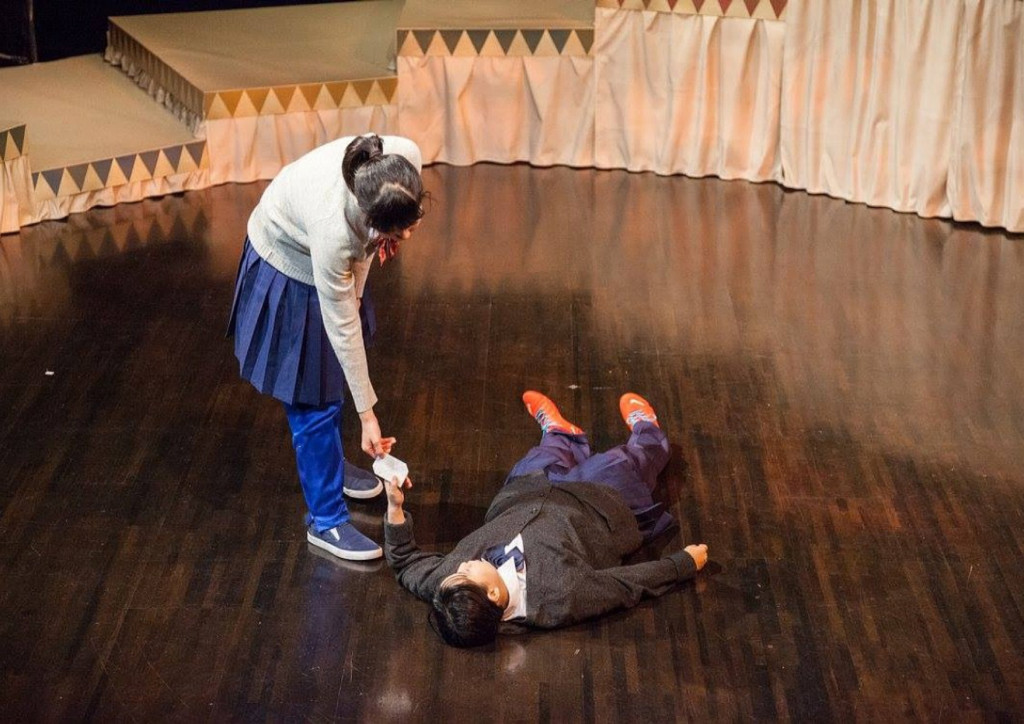 ハイアガール_舞台写真