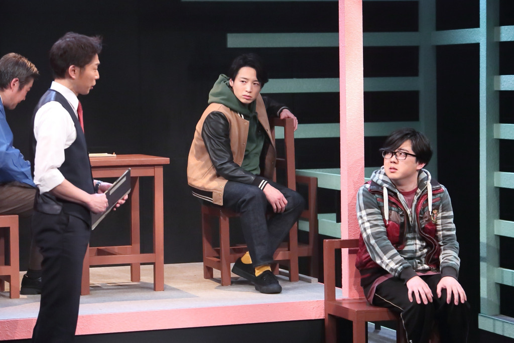 ジレンマジレンマ　ルーム：黒_舞台写真