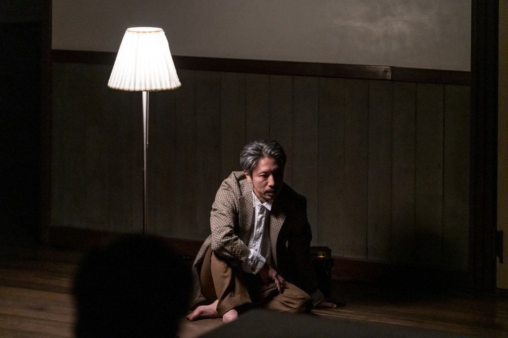 マッチョと亡霊_舞台写真