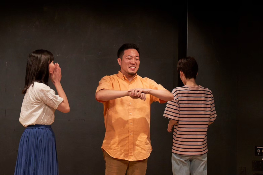 up roar_舞台写真