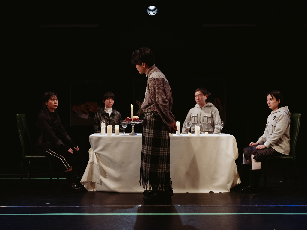 XXXX（王国を脅かした悪霊の名前）_舞台写真