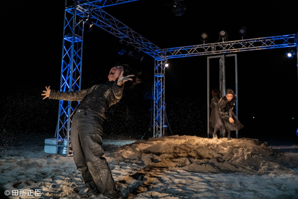 零れ落ちて、朝－Toyooka edition－_舞台写真