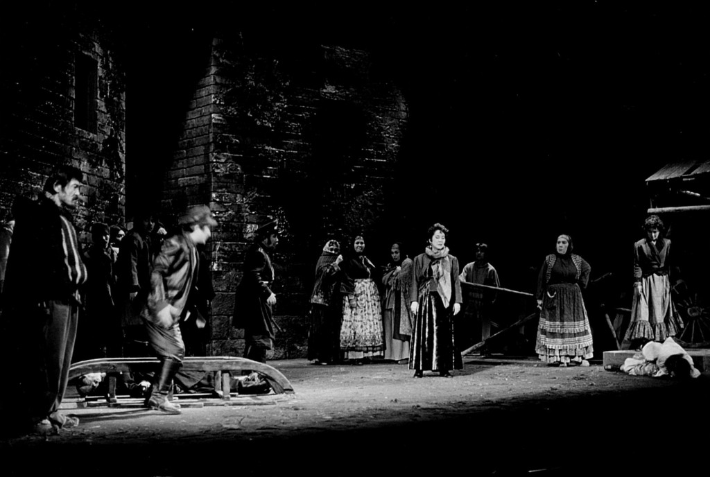 どん底_舞台写真