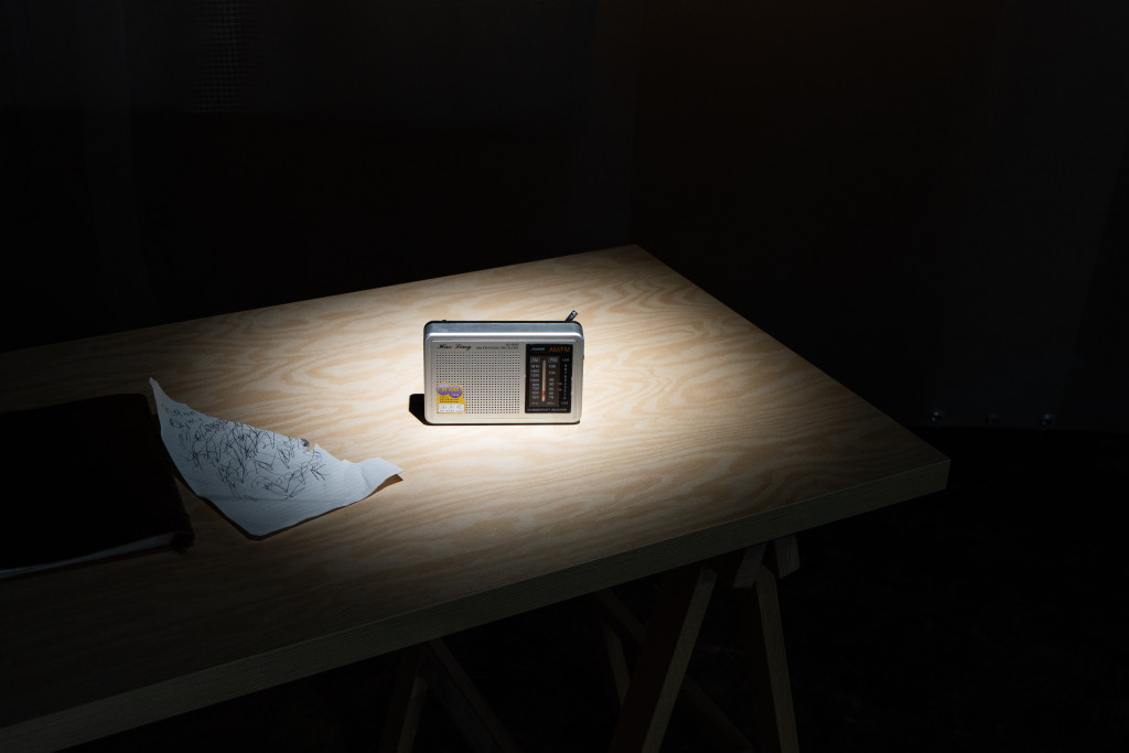 DEAR NEIGHBOR (COMMA)_舞台写真