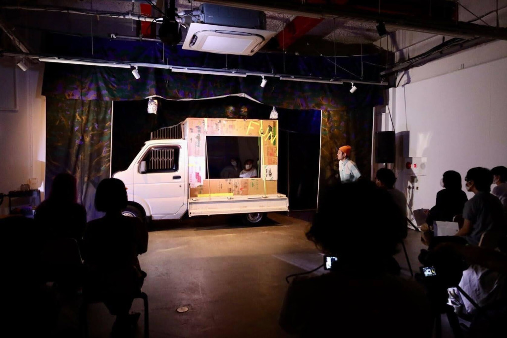 アーの演劇『一つきりの夜に』_舞台写真