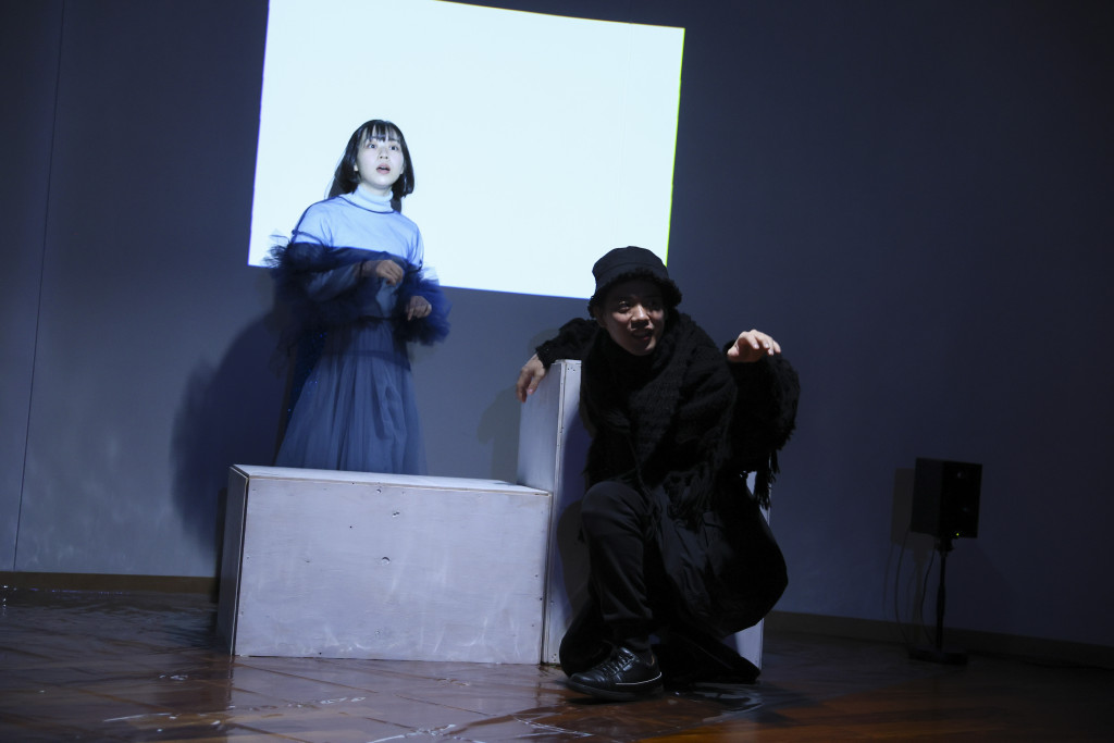 ちいさな鱗_舞台写真