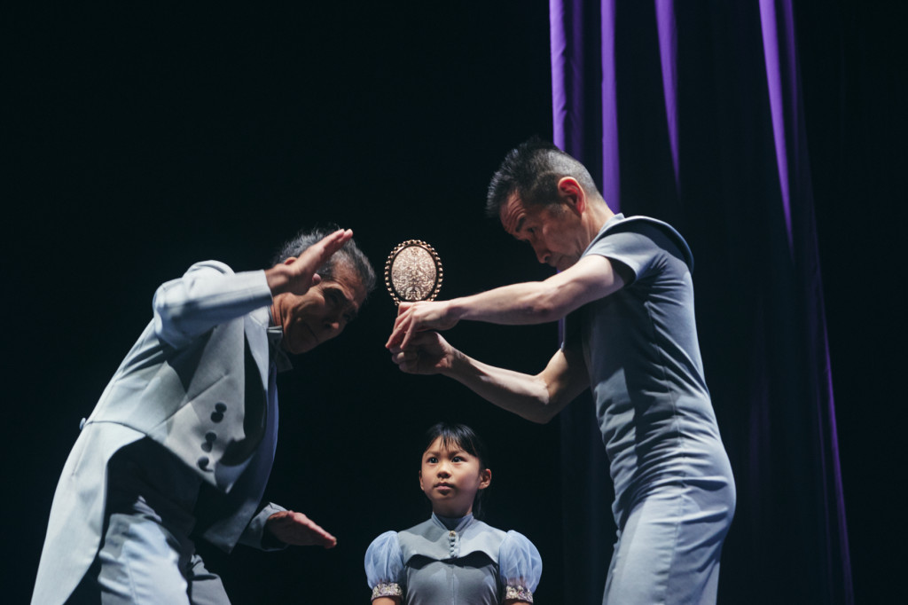 100年の眠り_舞台写真