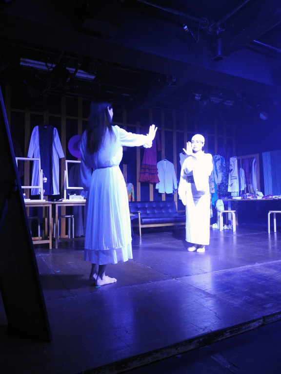 楽屋～流れ去るものはやがてなつかしき～_舞台写真