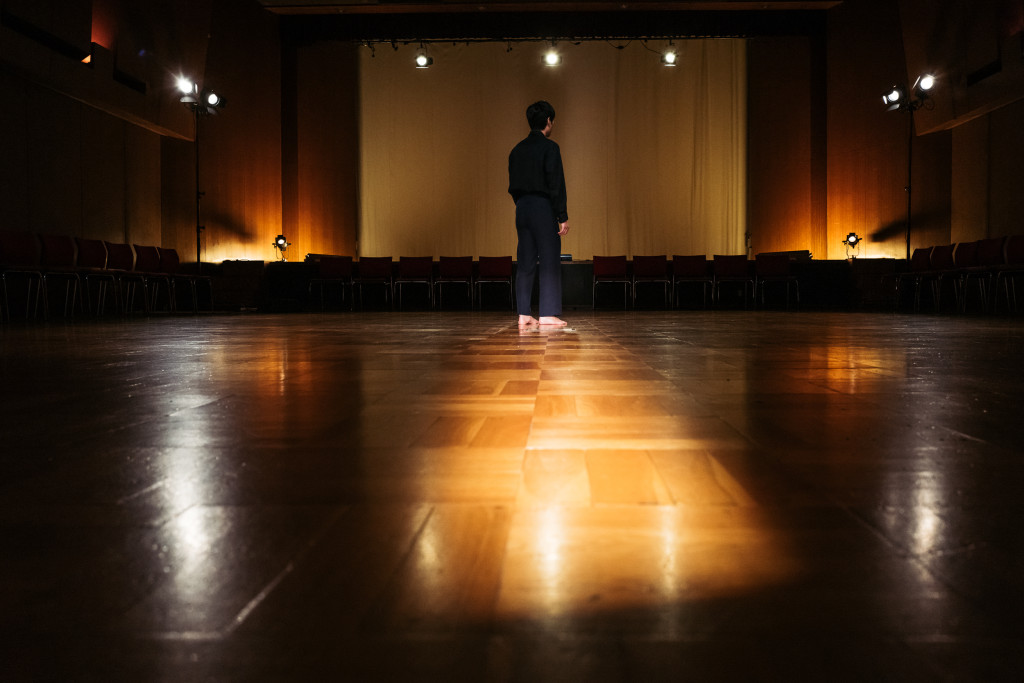 山を見にきた_舞台写真