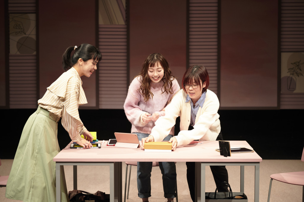 ヒロインの仕事_舞台写真