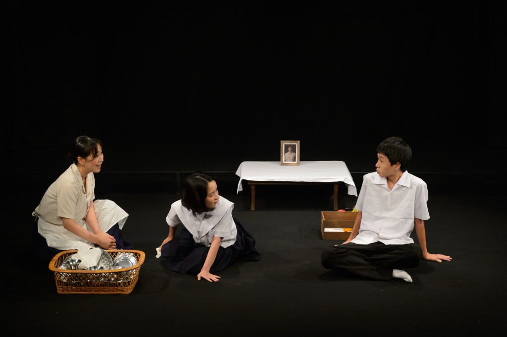 さいはての花のために_舞台写真