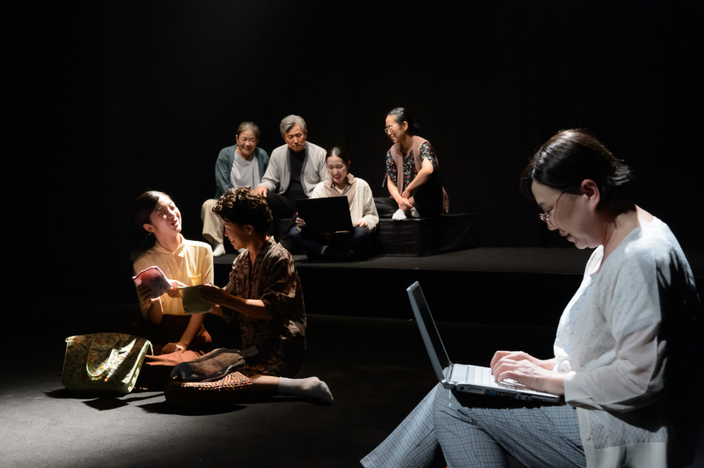 さいはての鳥たち_舞台写真